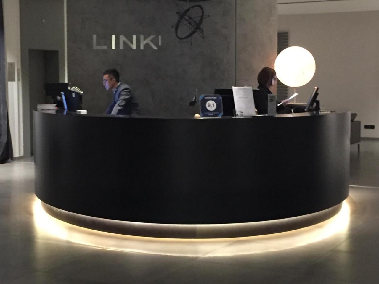 Link124 Hotel Parma Luaran gambar